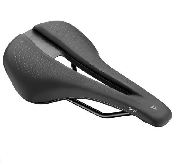 GIANT Grit Saddle